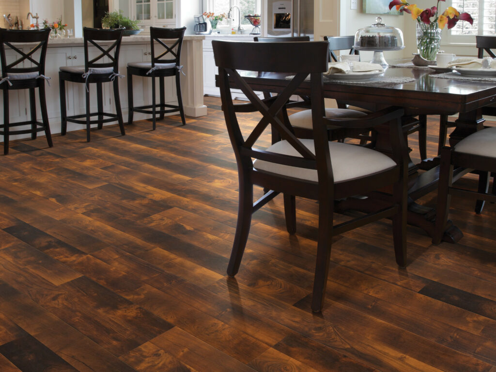 Laminate Flooring | Location Carpet