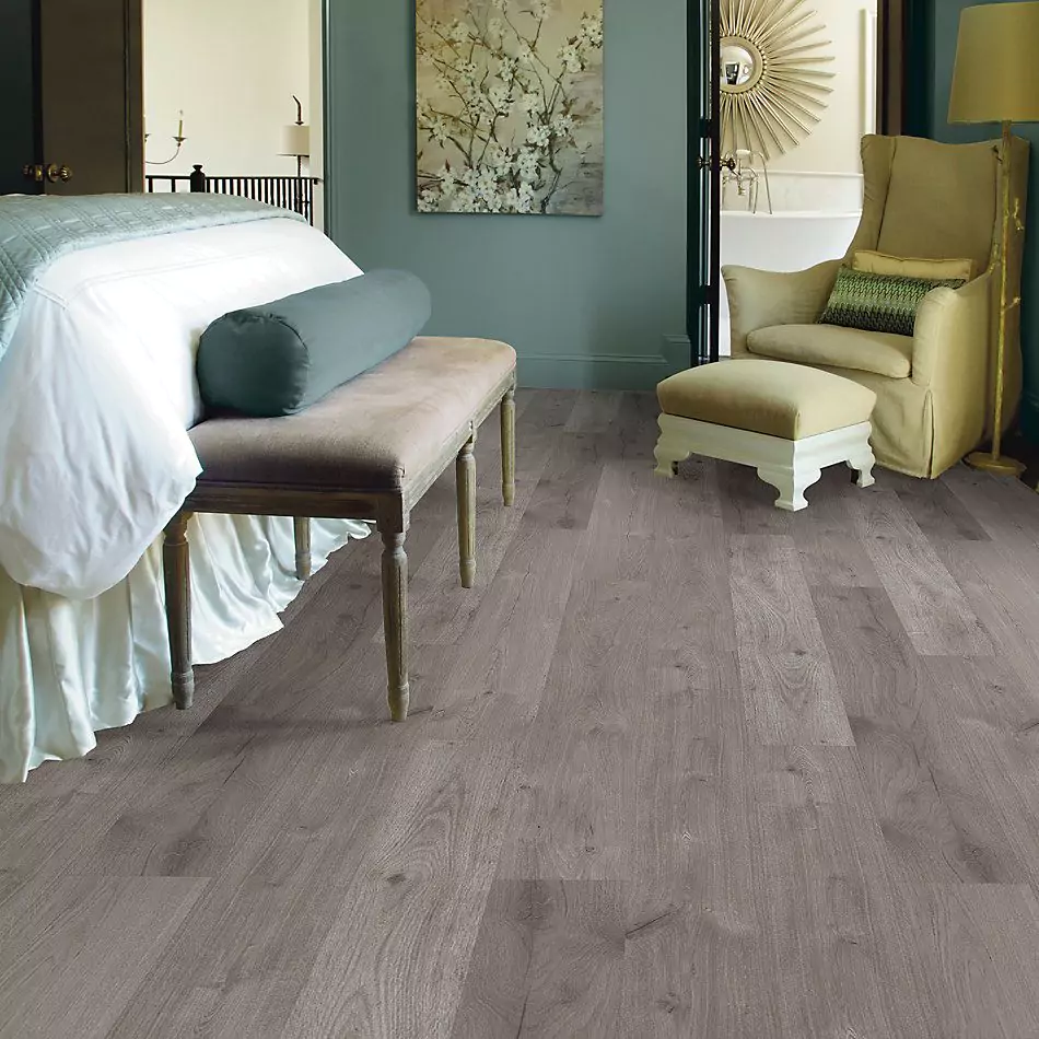 Laminate Flooring| Location Carpet Co.